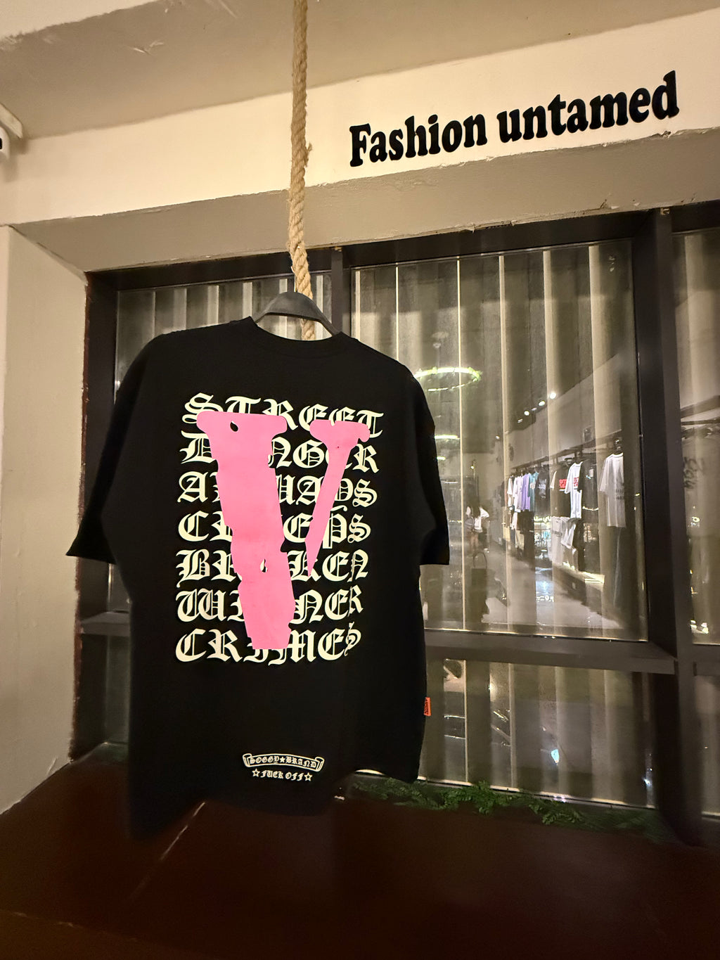 Black V Town Tee - votch